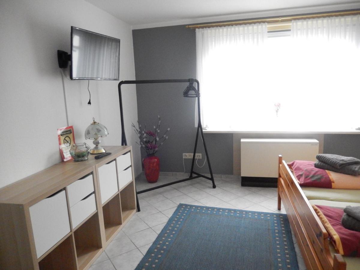 Ferienwohnung Ebeling Under Rainbow Dassel Esterno foto