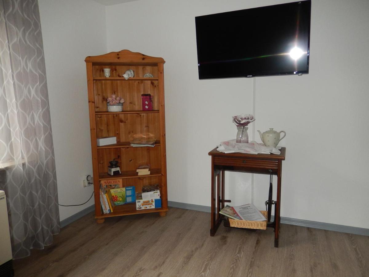 Ferienwohnung Ebeling Under Rainbow Dassel Esterno foto